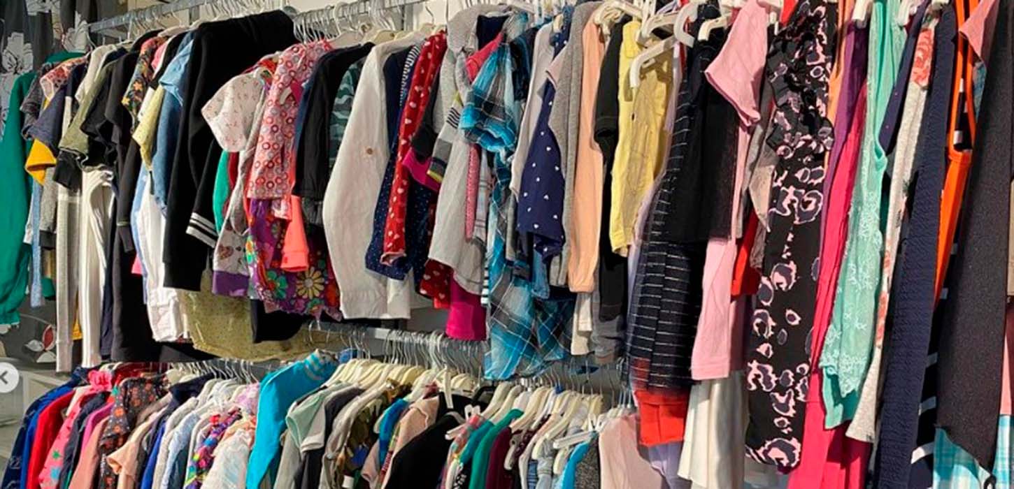 Genbrugstøj fra Røde Kors