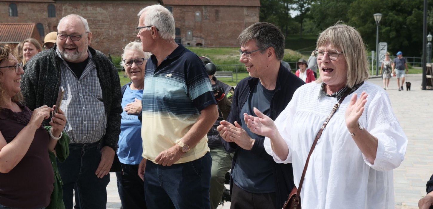Mange glade og klappende publikummer til Lirekassefestival i Nyborg