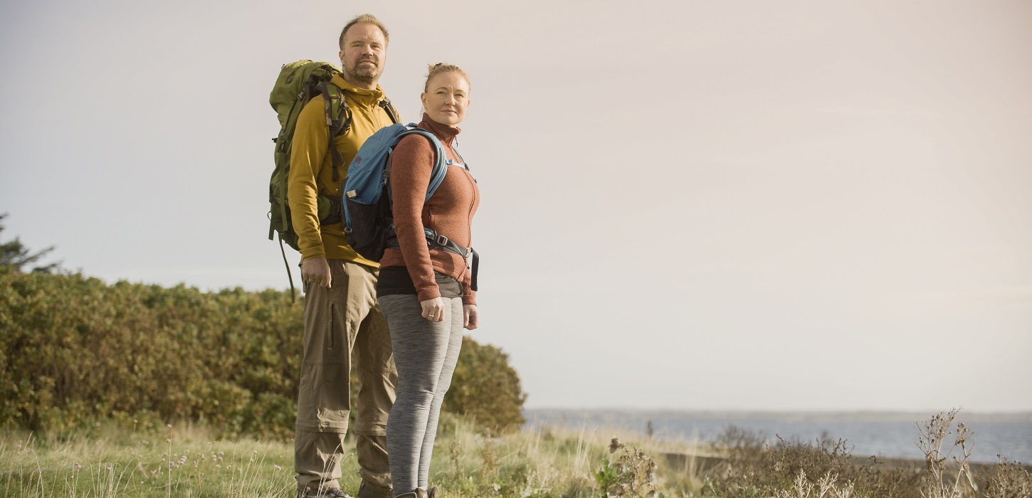 Par på vandretur på smukke Fyn