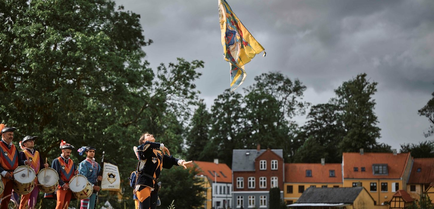 Flagkastere på Slotsholmen til Danehof 2024
